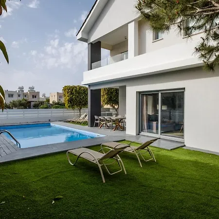 The Lighthouse Villas *