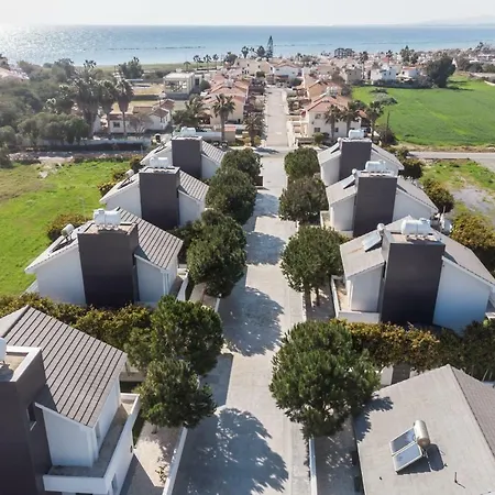 The Lighthouse Villas Perivolia