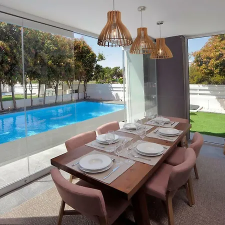 Villa The Lighthouse Villas Perivolia